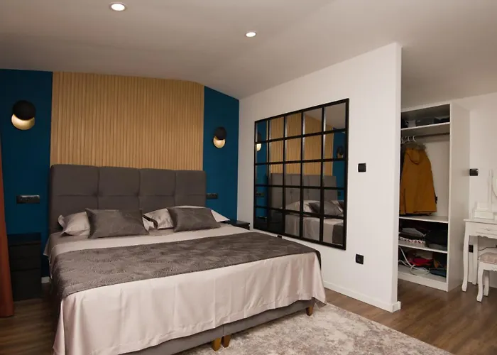 3qb - Split By Guide Villa Cista Provo