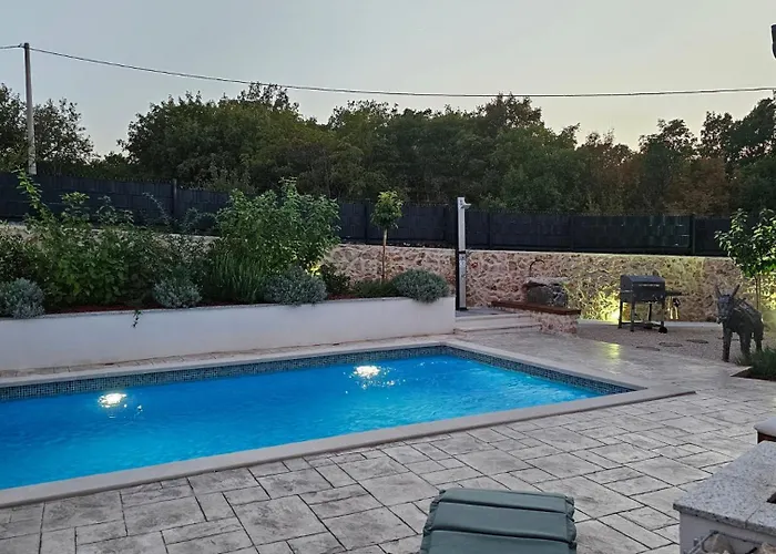 3qb - Split By Guide Villa