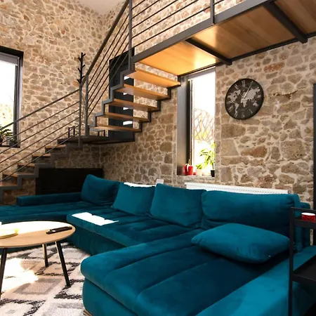 Vila 3qb - Split By Guide *