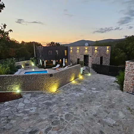 3qb - Split By Guide Vila Cista Provo