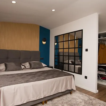 3qb - Split By Guide Vila Cista Provo