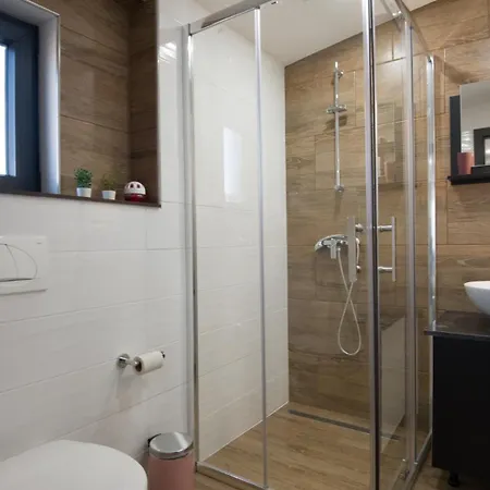 Vila 3qb - Split By Guide *